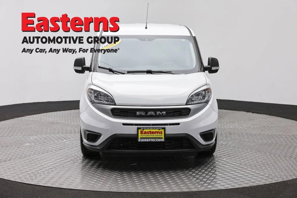 Used 2022 White Ram Base image 2