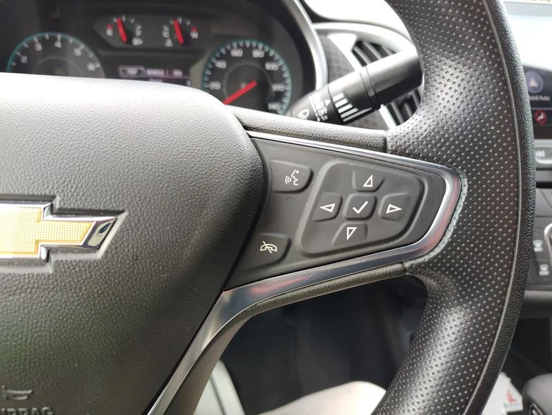 Used 2024 Blue Chevrolet LT image 24
