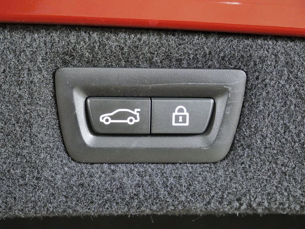 Used 2019 Sunset Orange Metallic BMW M850i xDrive image 27