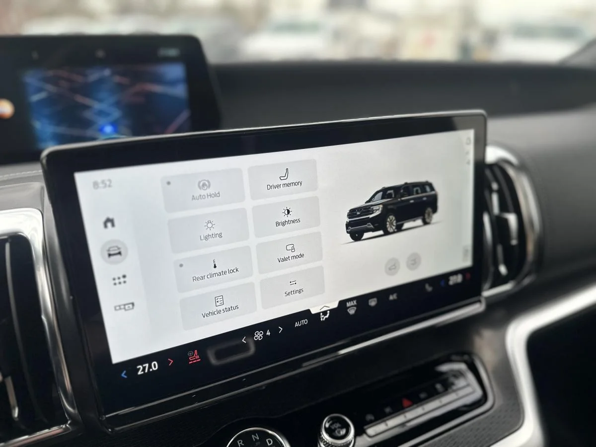 New 2026 Black Ford Platinum Max image 22