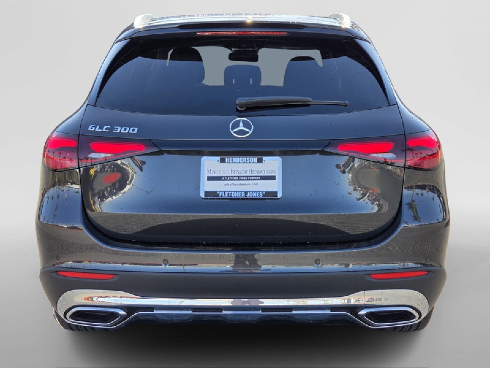 New 2026 Graphite Grey Metallic Mercedes-Benz GLC 300 SUV image 4