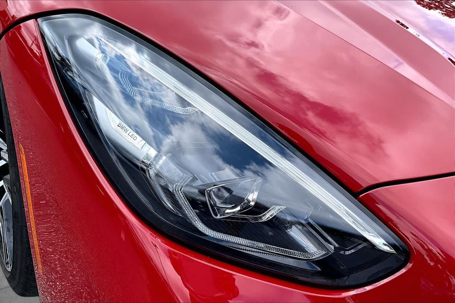 Used 2021 San Francisco Red Metallic BMW sDriveM40i image 28