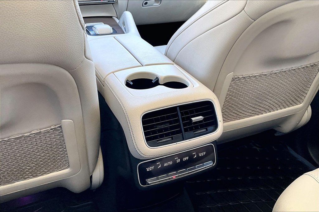 Used 2022 White Mercedes-Benz GLS 450 image 22