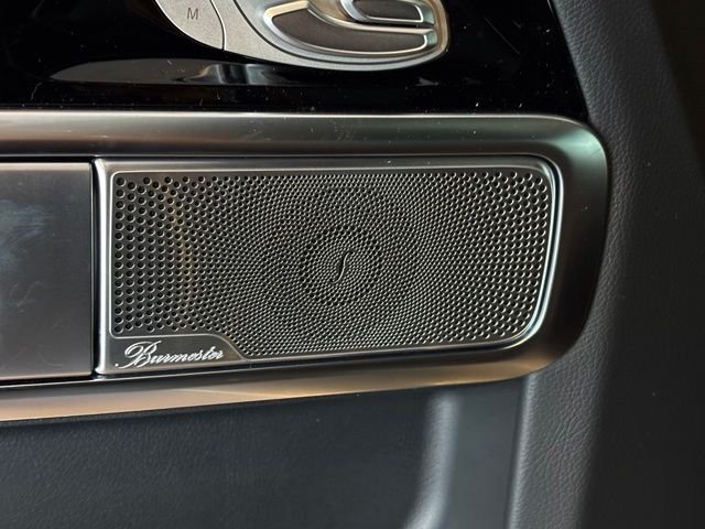 New 2026 MANUFAKTUR Deep Green Non-Metallic Mercedes-Benz G 580 image 15