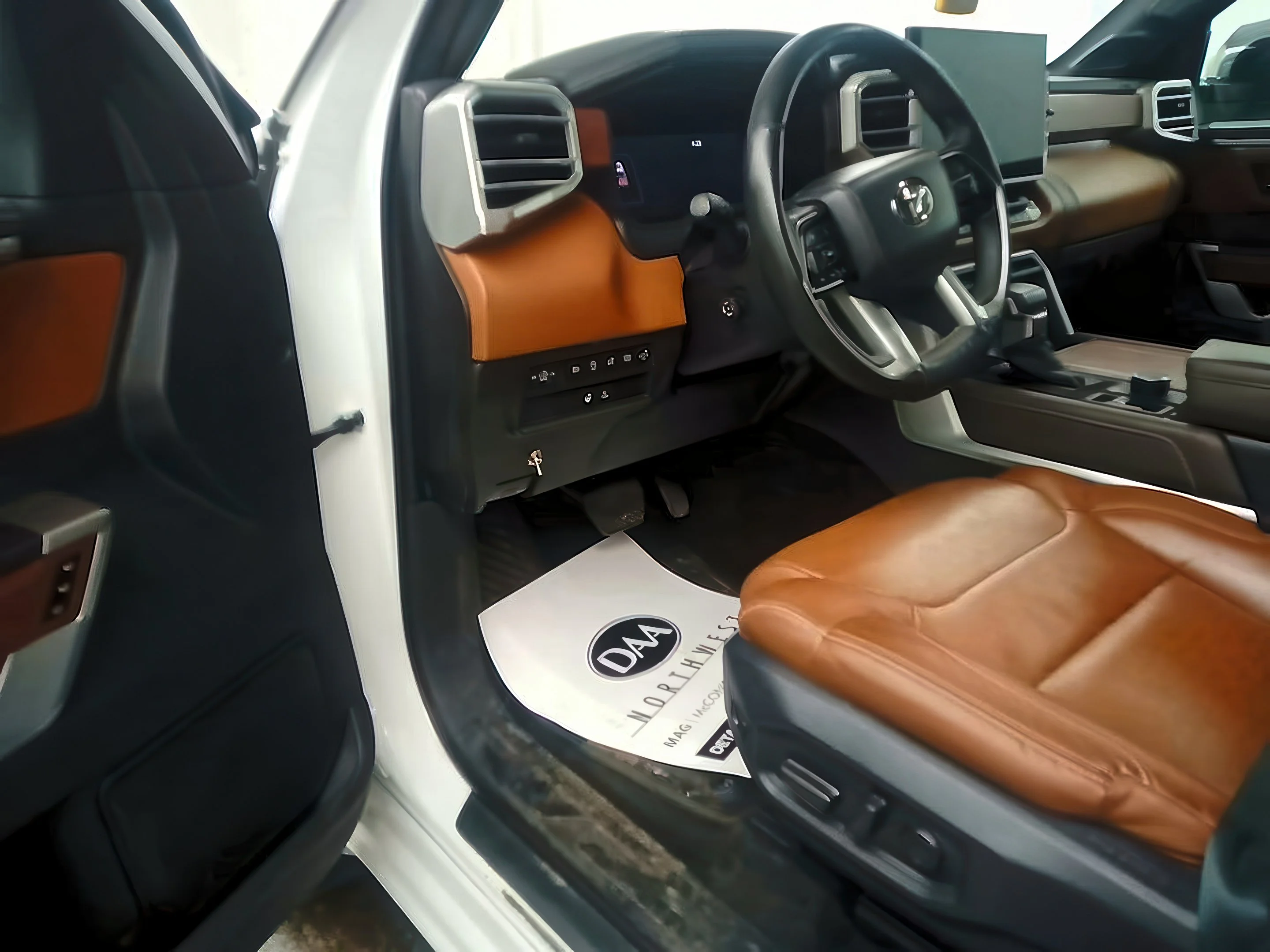 2025 Toyota Tundra 1794 Edition - Photo 7