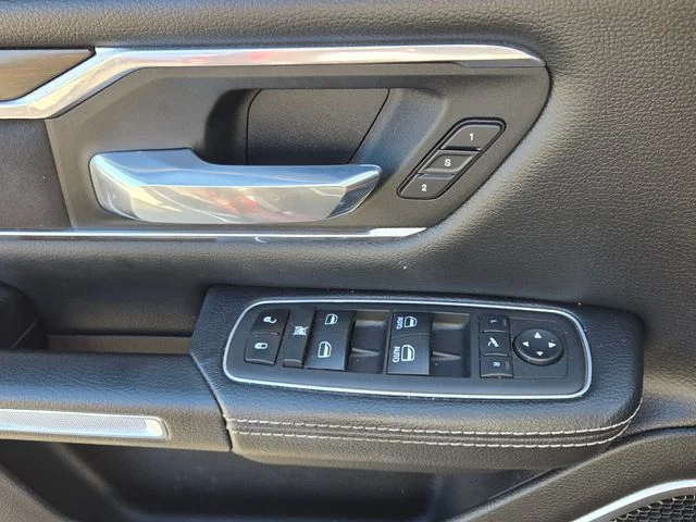 Used 2022 Red Ram Laramie image 29