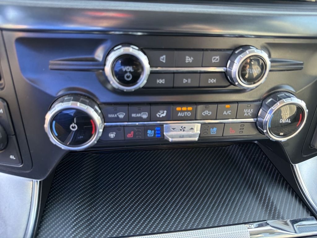 Used 2022 White Ford Limited image 25