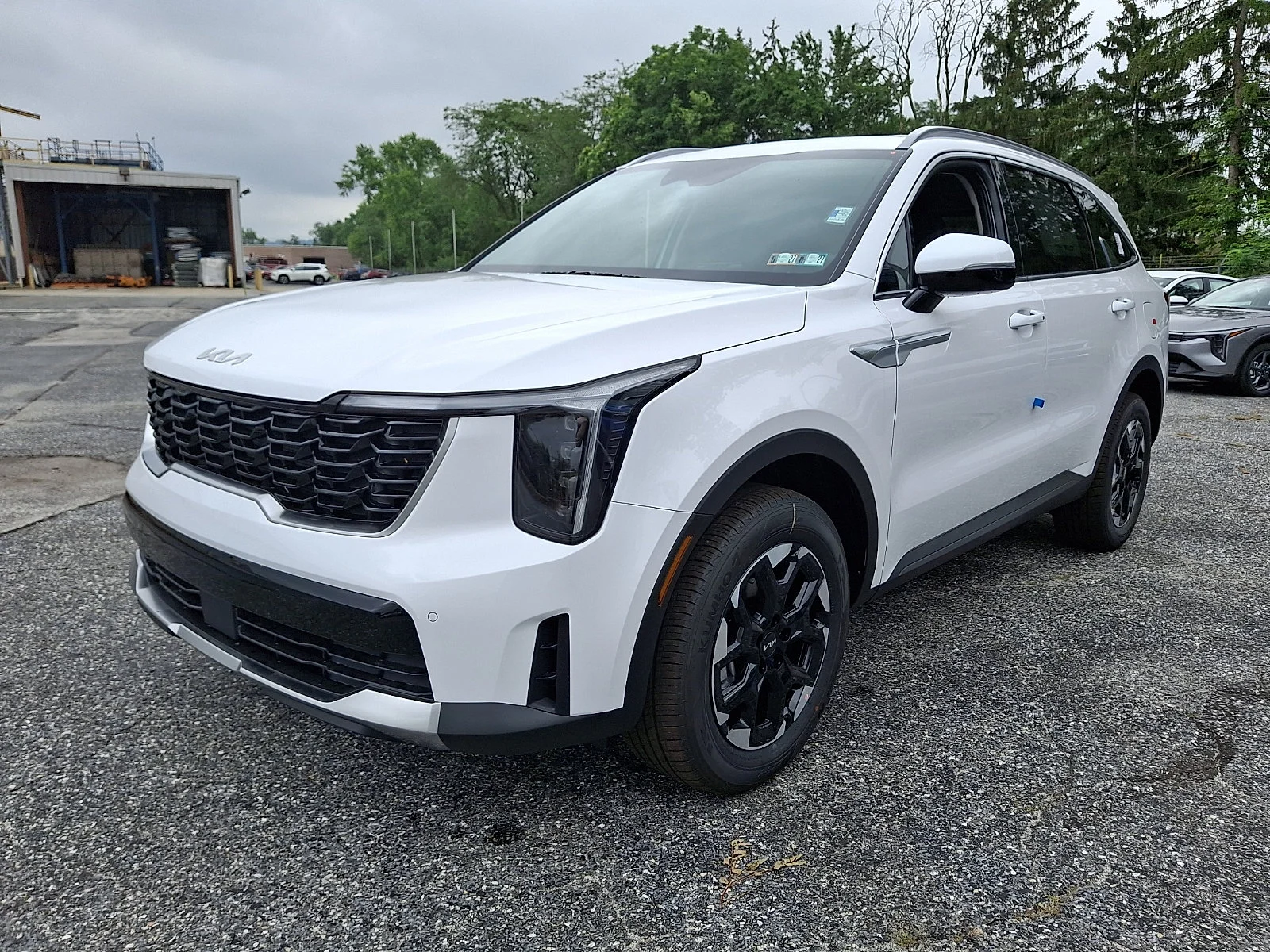 New 2026 White Kia S image 4