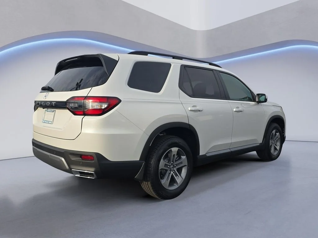 New 2026 Platinum White Pearl Honda EX-L image 6