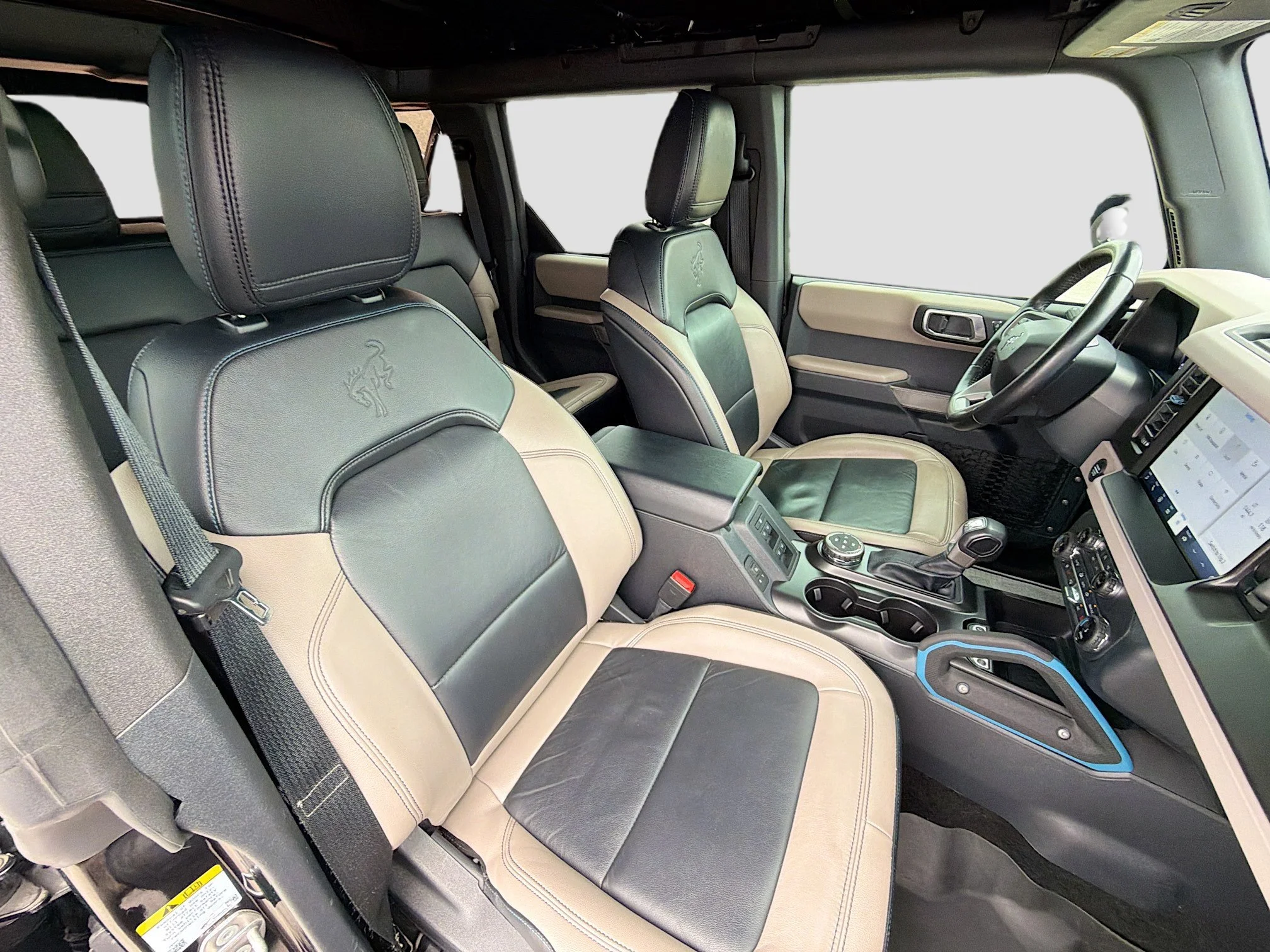 Used 2022 Shadow Black Ford Wildtrak image 13