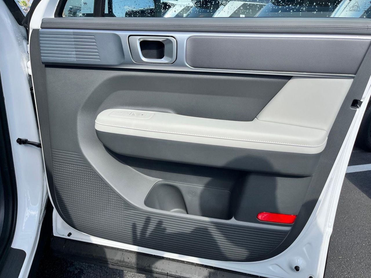 New 2027 White Hyundai SEL image 23