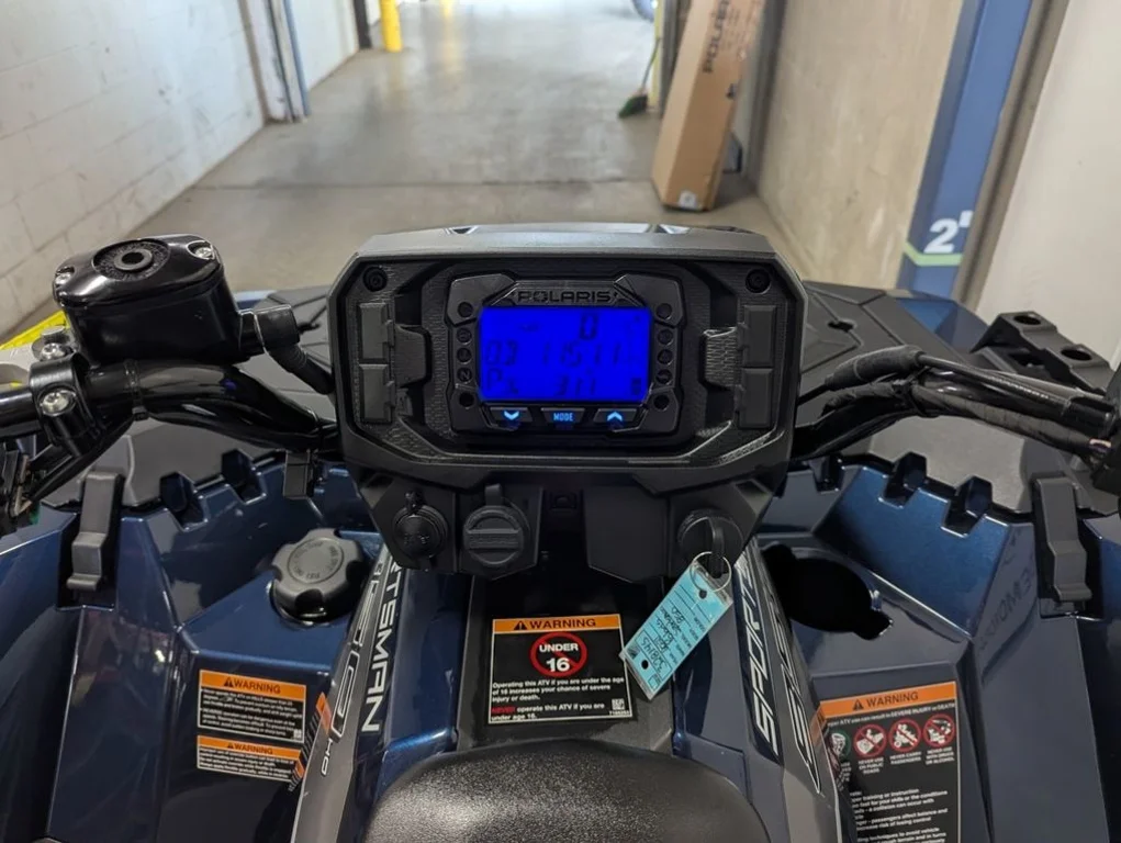 Used 2021 BLUE Polaris Premium image 6