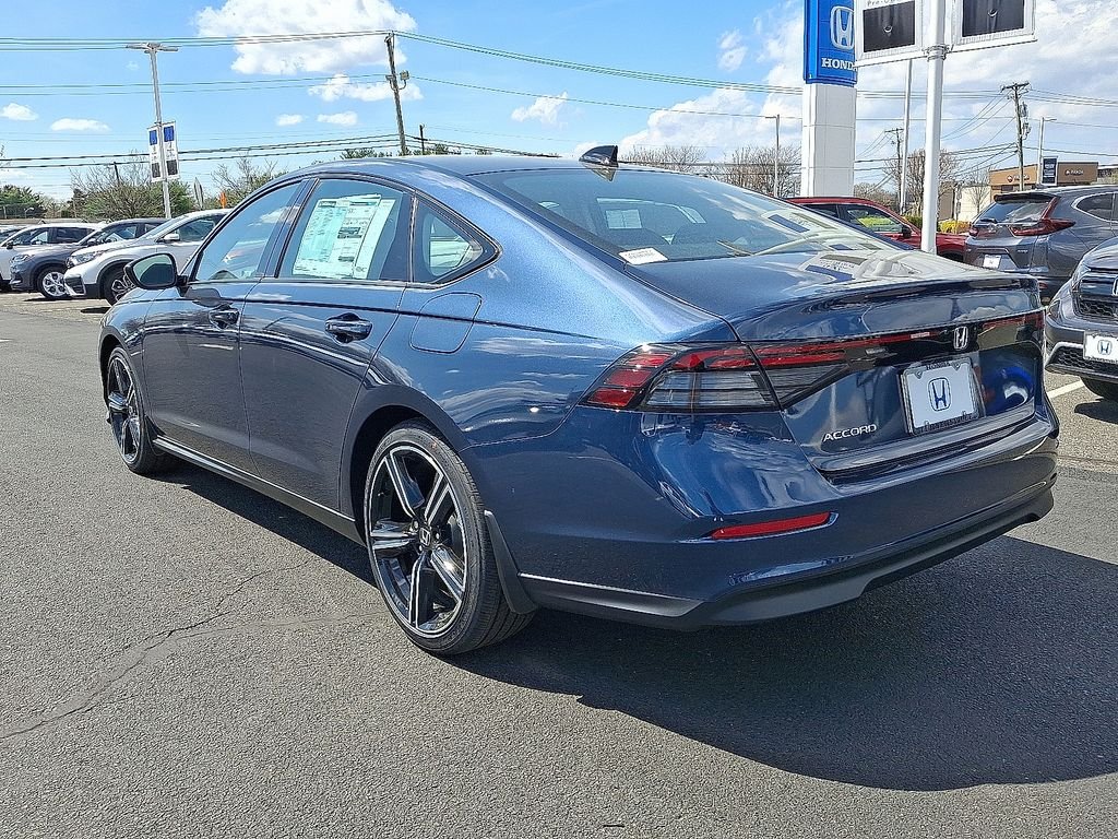 New 2026 Canyon River Blue Metallic Honda SE image 3