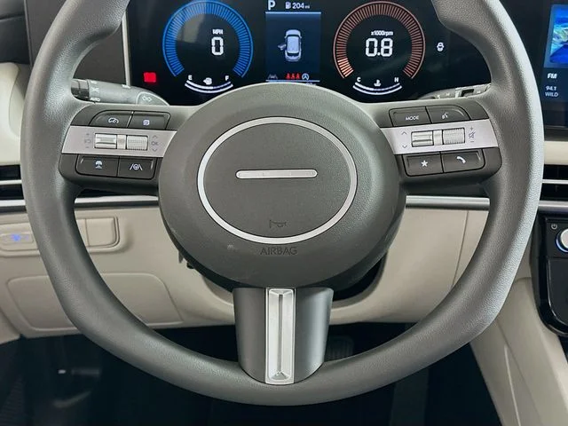 New 2026 Hyundai TUCSON SEL