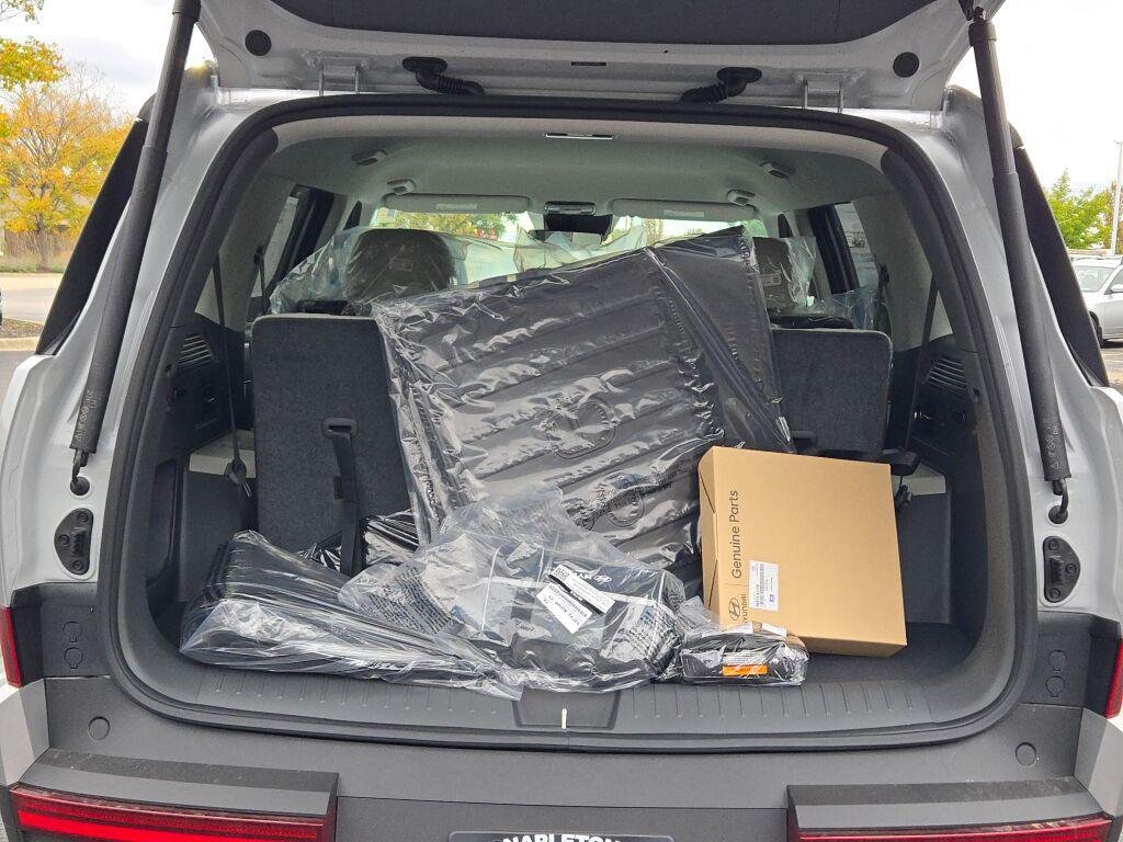 New 2026 Silver Hyundai SEL image 15