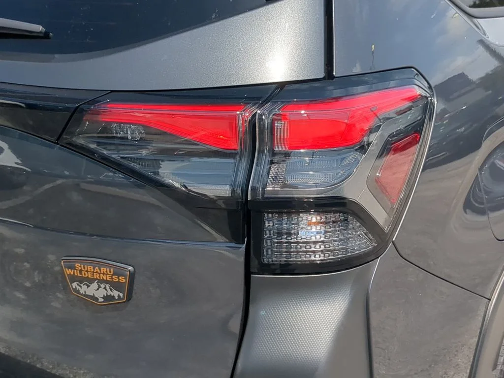 New 2026 MAGNETITE GRAY METALLIC Subaru Wilderness image 8
