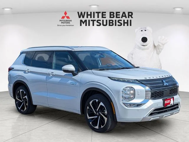 2025 Mitsubishi Outlander Plug-in Hybrid SEL S-AWC's photo