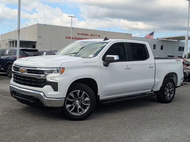2024 Chevrolet Silverado 1500 LT