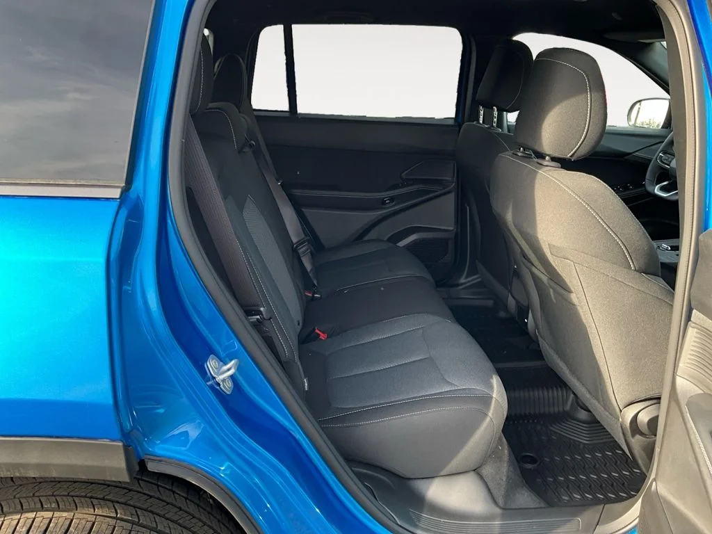 New 2026 Hydro Blue Pearlcoat Jeep Laredo image 13
