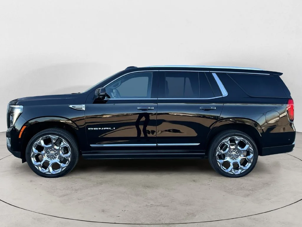Certified Used 2025 Onyx Black GMC Denali image 8