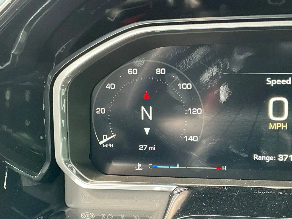 New 2026 Onyx Black GMC SLE image 28