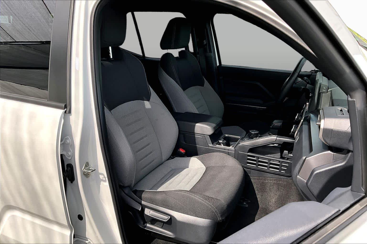 Used 2025 Ice Cap Toyota Hybrid TRD Off Road image 9
