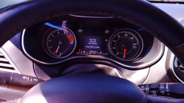 Used 2019 Silver Jeep Limited image 14