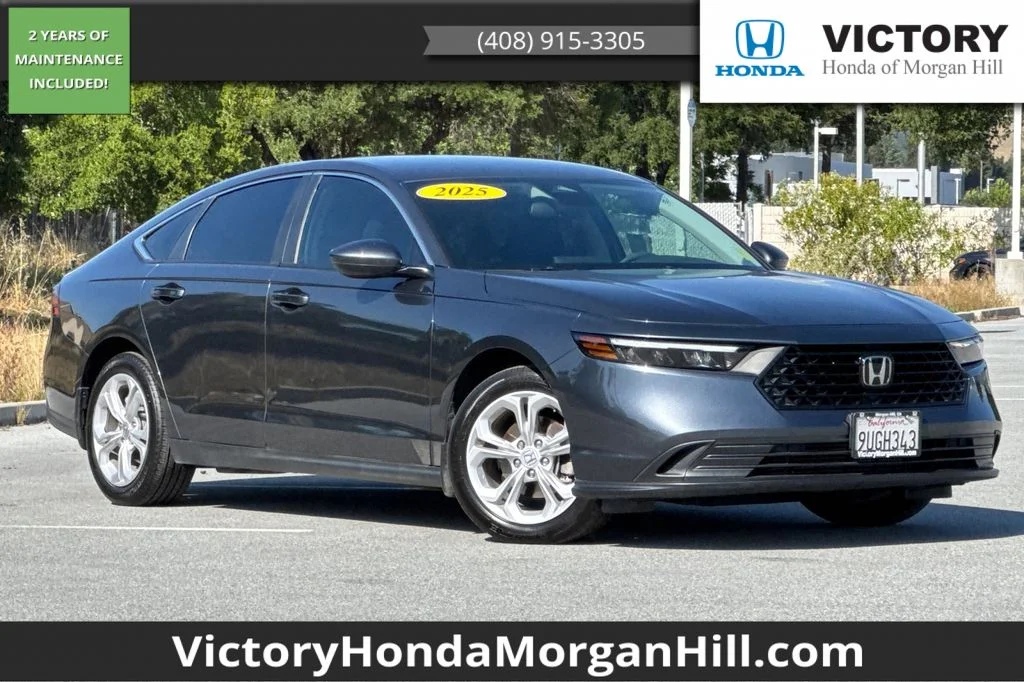 Used 2025 Meteorite Gray Metallic Honda LX image 1