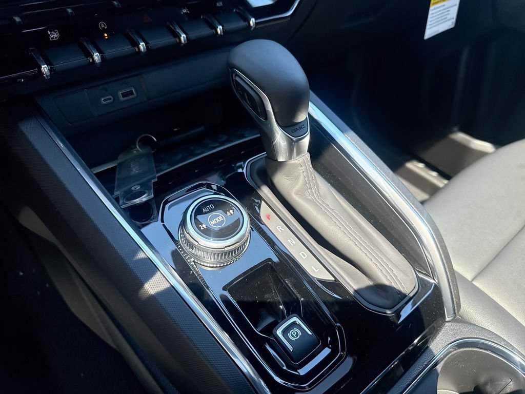 2026 GMC Canyon Elevation - Photo 16