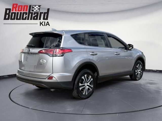 Used 2018 Silver Toyota LE image 2