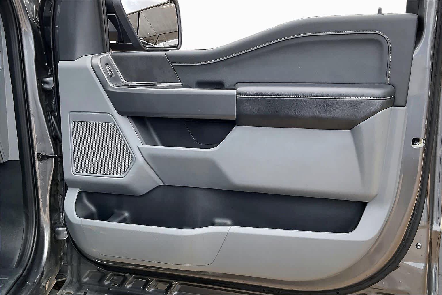 Used 2025 Carbonized Gray Ford XLT image 19
