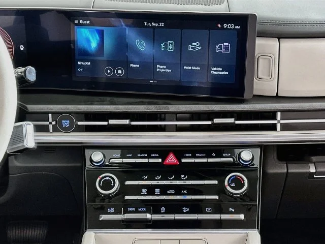 New 2027 Silver Hyundai SE image 15
