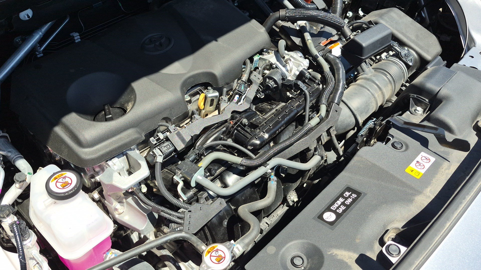 Certified Used 2024 Silver Sky Metallic Toyota Hybrid XLE image 34