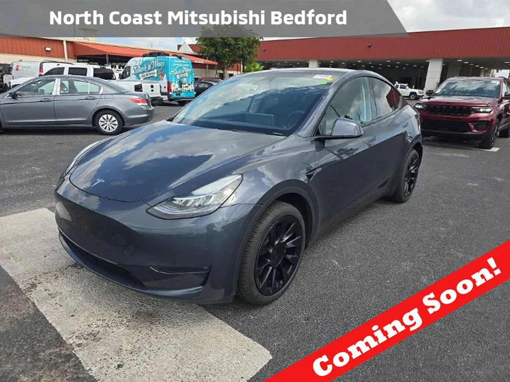 2023 Tesla Model Y's photo