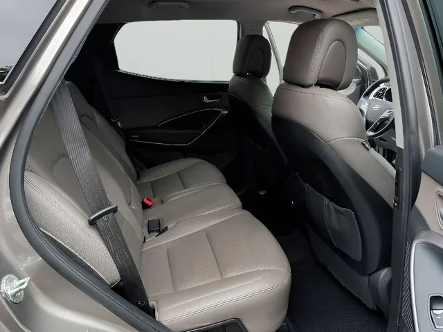 Used 2017 Gray Hyundai 2.4 Base image 43
