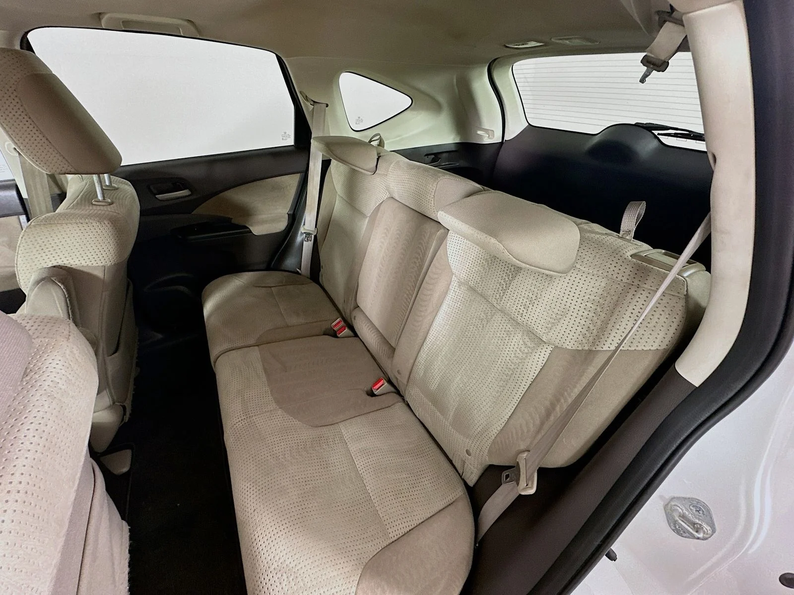 Used 2012 White Honda  image 34