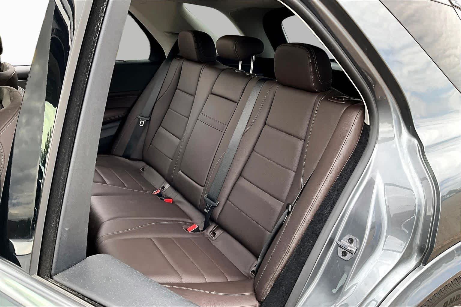 Used 2023 Selenite Grey Metallic Mercedes-Benz GLE 450 image 18