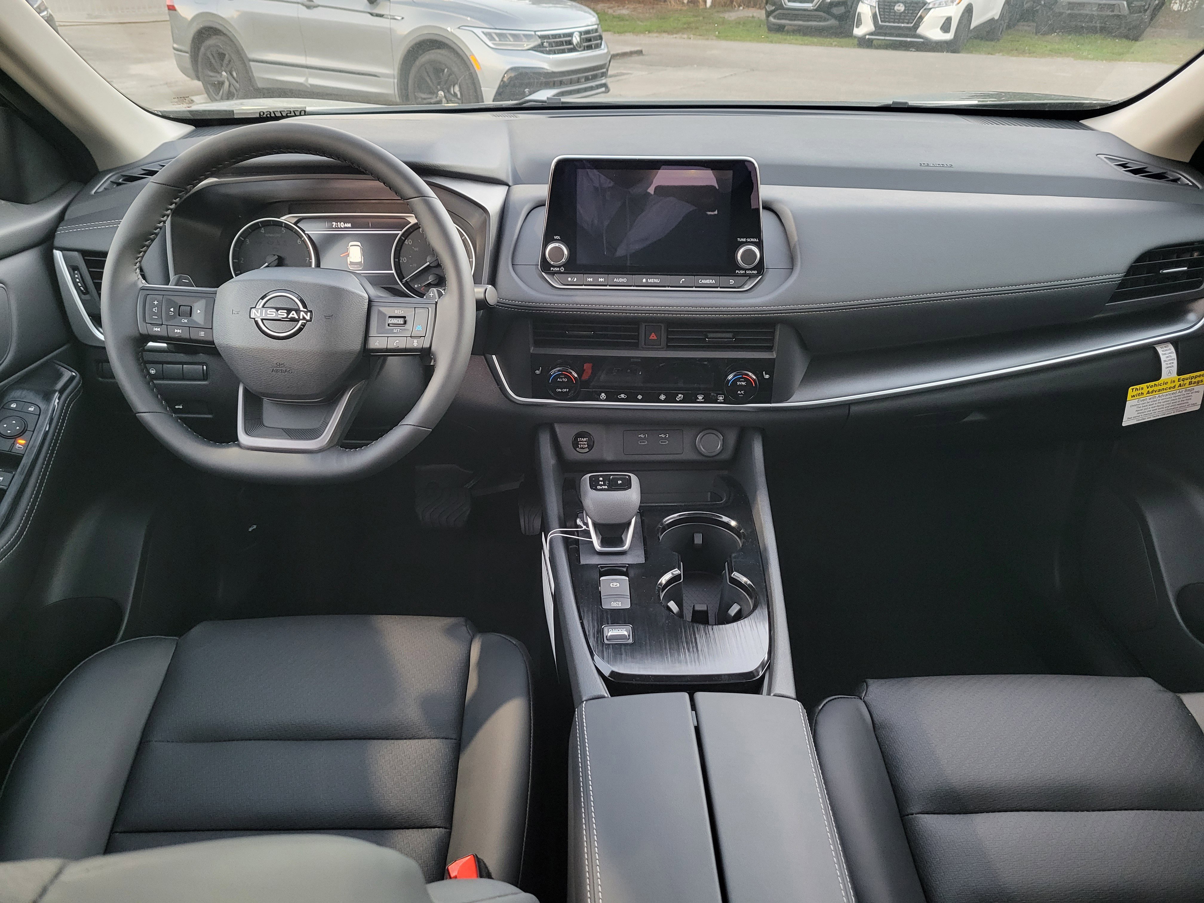New 2026 Obsidian Green Pearl Nissan SV image 6