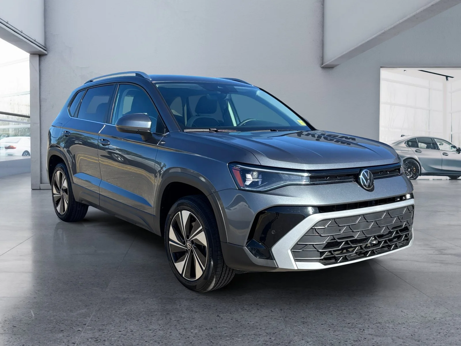 Used 2026 Gray Volkswagen Comfortline image 7