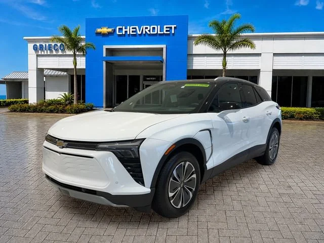 New 2026 Summit White Chevrolet LT image 3