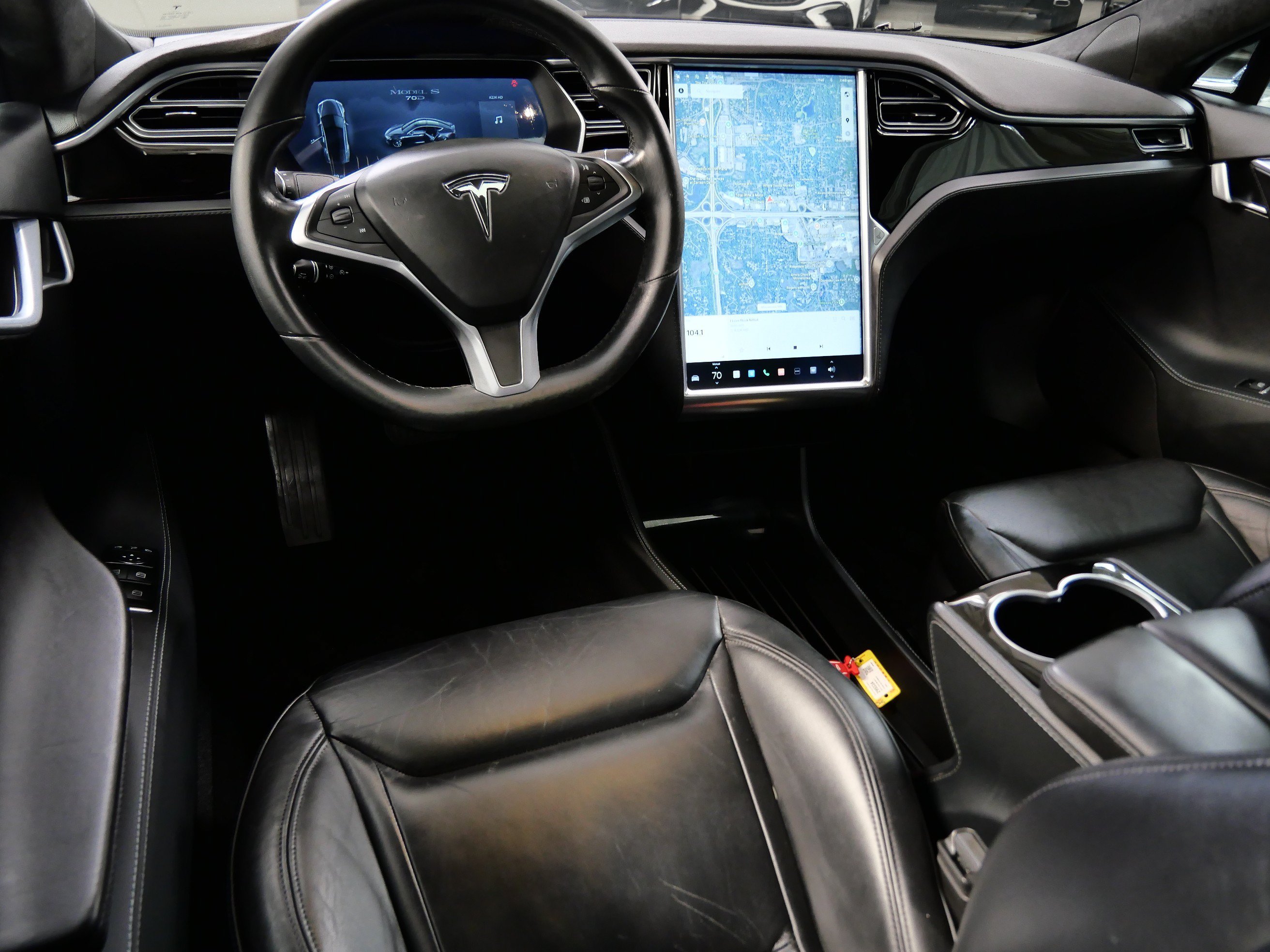 Used 2015 Tesla Model S 70D with VIN 5YJSA1S27FF084452 for sale in Minnetonka, MN