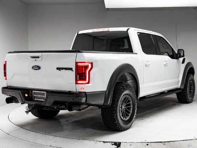 Used 2020 White Ford Raptor image 31