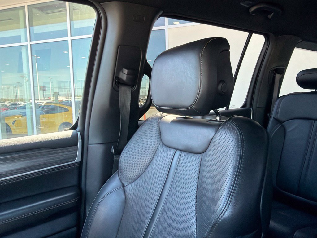 Used 2024 White Jeep Series II image 24