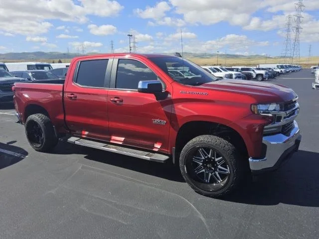 Used 2021 CHERRY RED TINTCOAT Chevrolet LT image 13