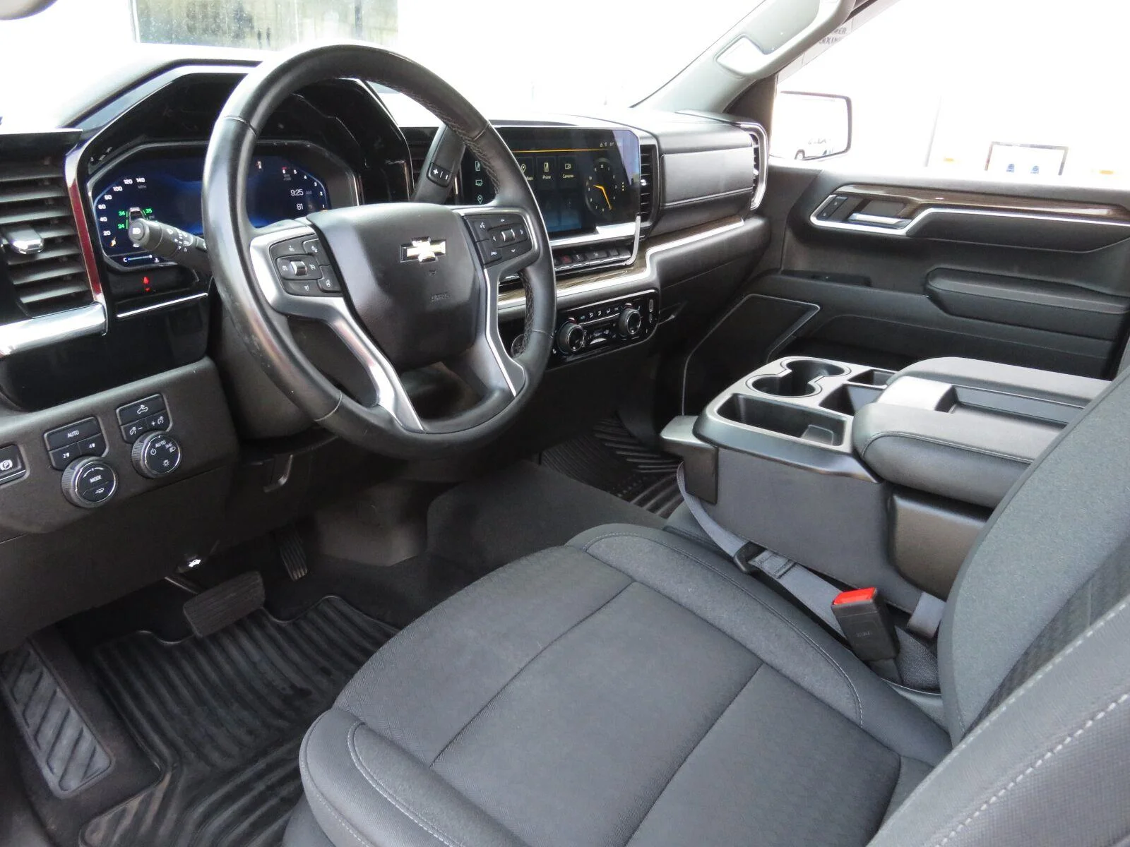 Used 2024 Lakeshore Blue Metallic Chevrolet LT (2FL) image 23