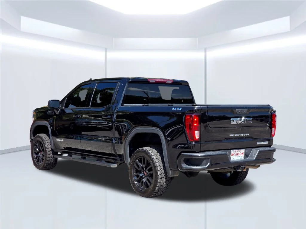Used 2023 Black GMC Elevation image 17
