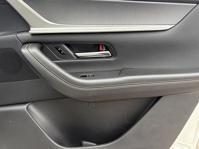 2025 Mazda CX-70 Premium Package - Photo 26
