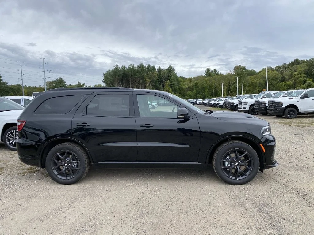 New 2027 Black Dodge GT image 2