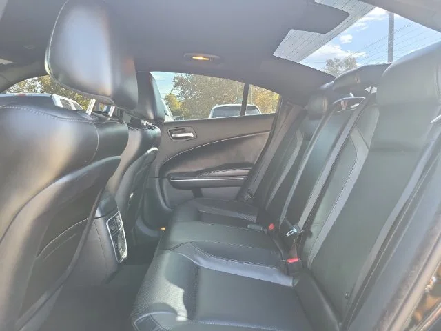 Used 2021 Black Dodge SXT image 10