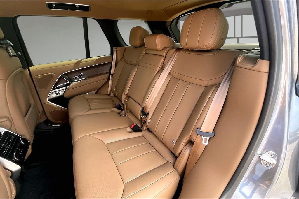 2026 Land Rover Range Rover SE - Photo 10